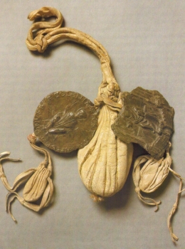 Verschlossener Lederbeutel mit Probemünzen, Kölnisches Stadtmuseum